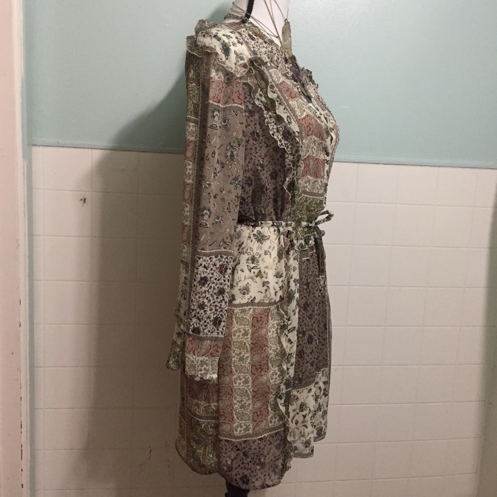 Zara Floral Patchwork Dress w/Ruffle Bofice - Picture 4 of 7